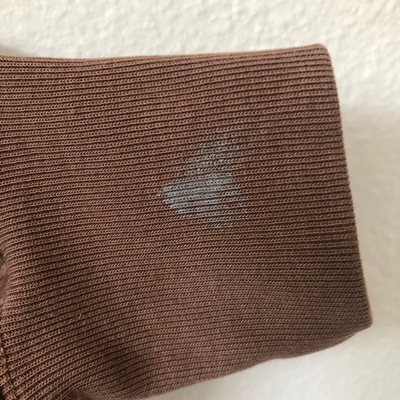 Brown Ariat hoodie - Picture 3 of 3